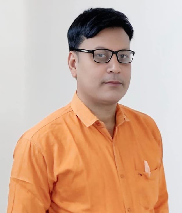Mr Girija Raman Srivastav